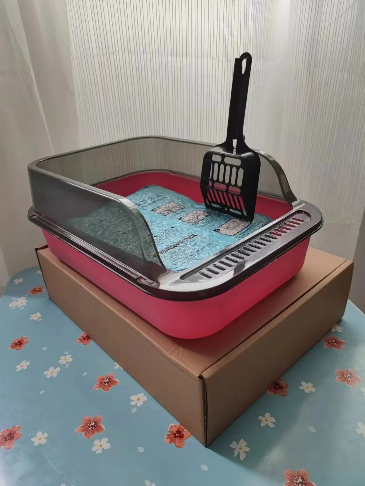 Premium Large Semi Enclosed Cat Litter Box With Scoop by PawHaven