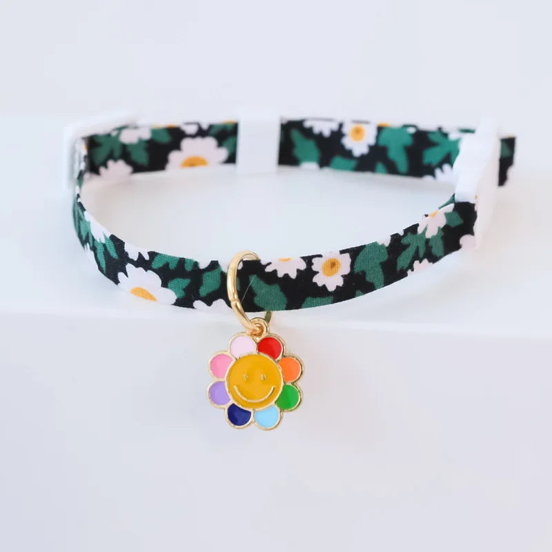 Cute Daisy Pet Collar for Summer, Cat Dog Necklace with Breakaway Safety Buckle, Breathable & No Choke Summer Daisy Flower by PawHaven