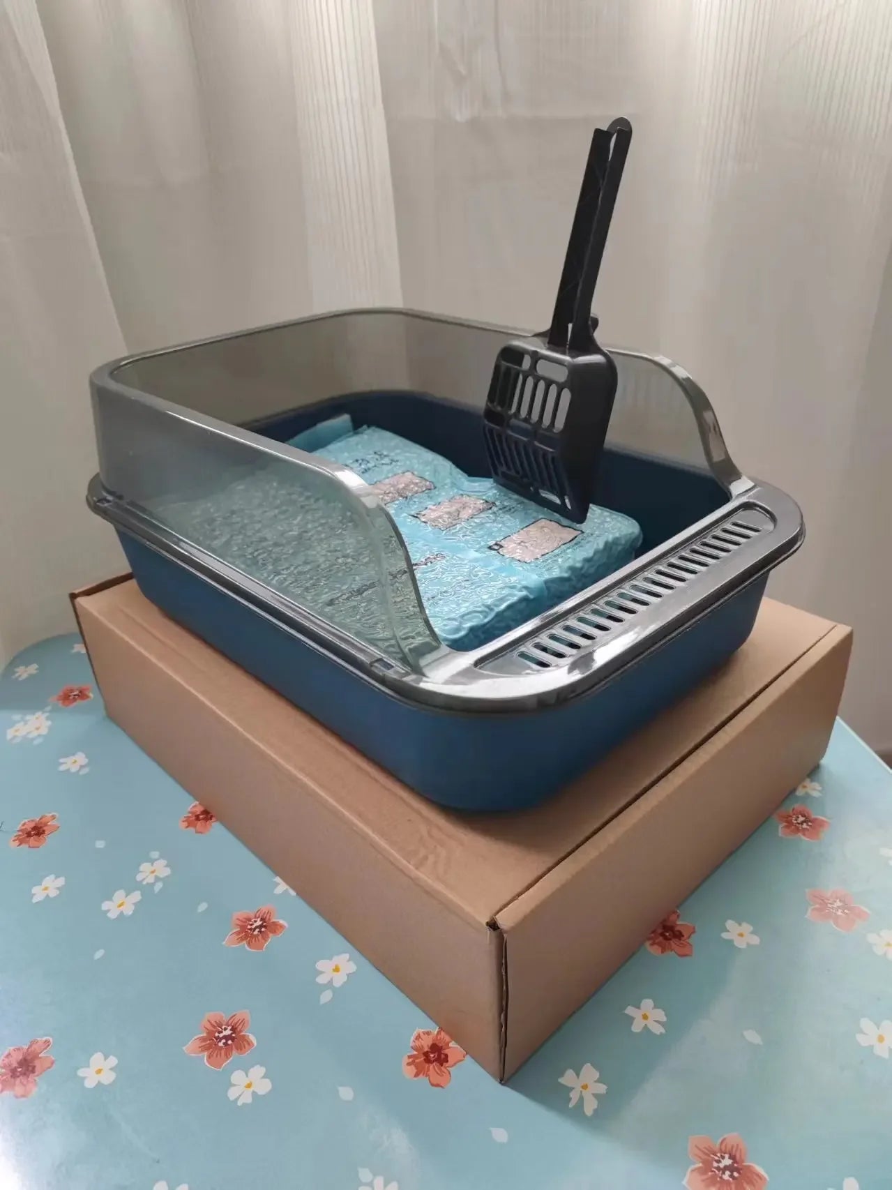 Premium Large Semi Enclosed Cat Litter Box With Scoop by PawHaven