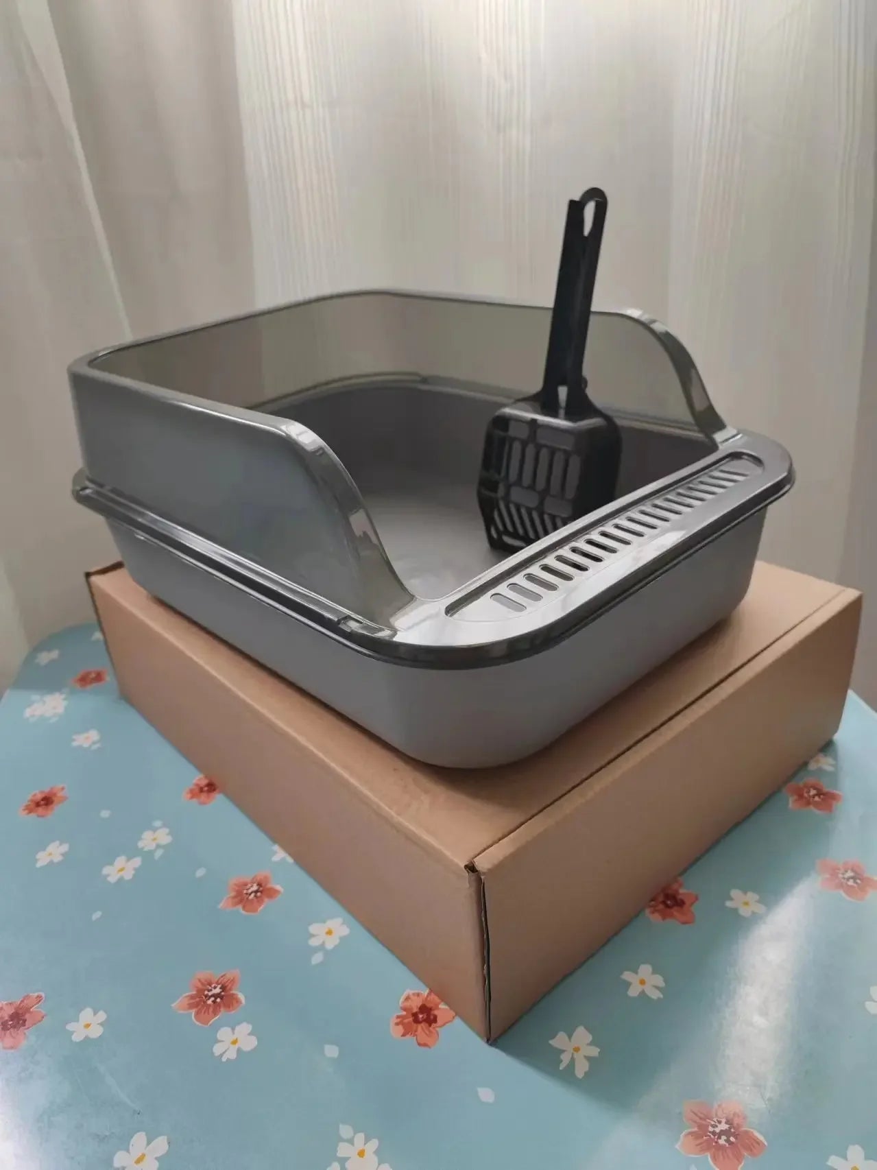 Premium Large Semi Enclosed Cat Litter Box With Scoop by PawHaven