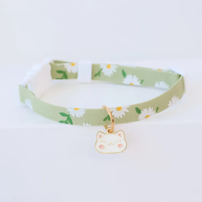 Cute Daisy Pet Collar for Summer, Cat Dog Necklace with Breakaway Safety Buckle, Breathable & No Choke Summer Daisy Flower by PawHaven